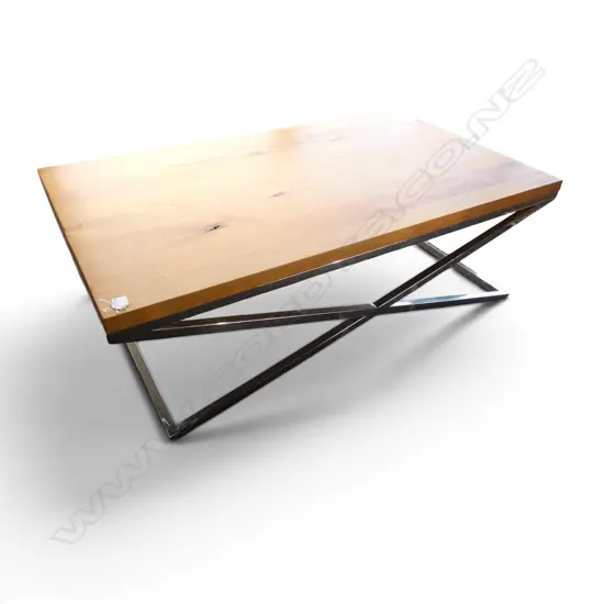 RIMU & CHROME COFFEE TABLE 1200x700x380mm