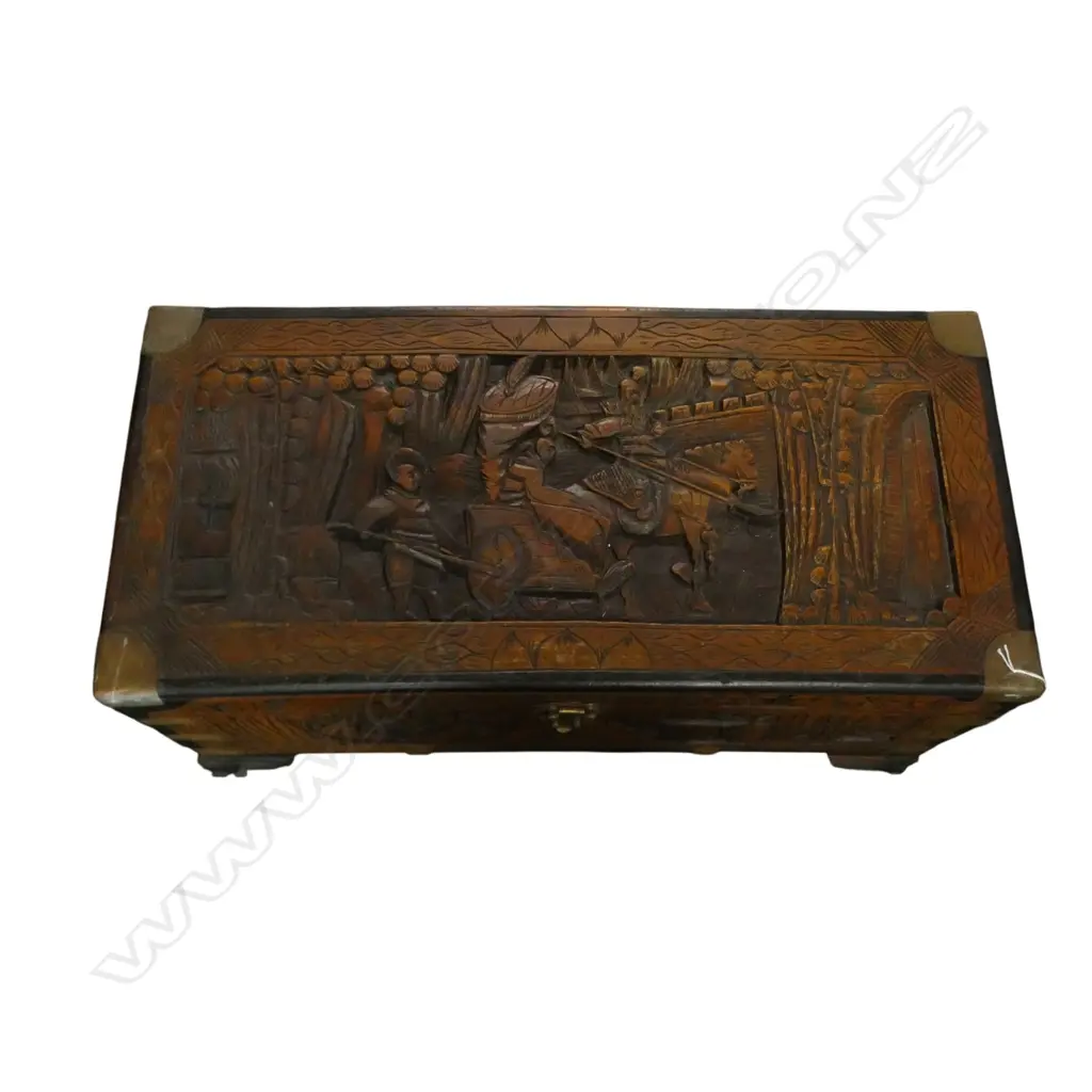 SMALL CAMPHOR CHEST 755x365x360mm Image 1++