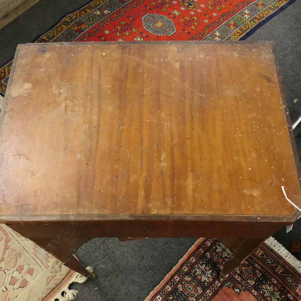 ANTIQUE SEWING TABLE, FAULTS W.575mm Image 1++