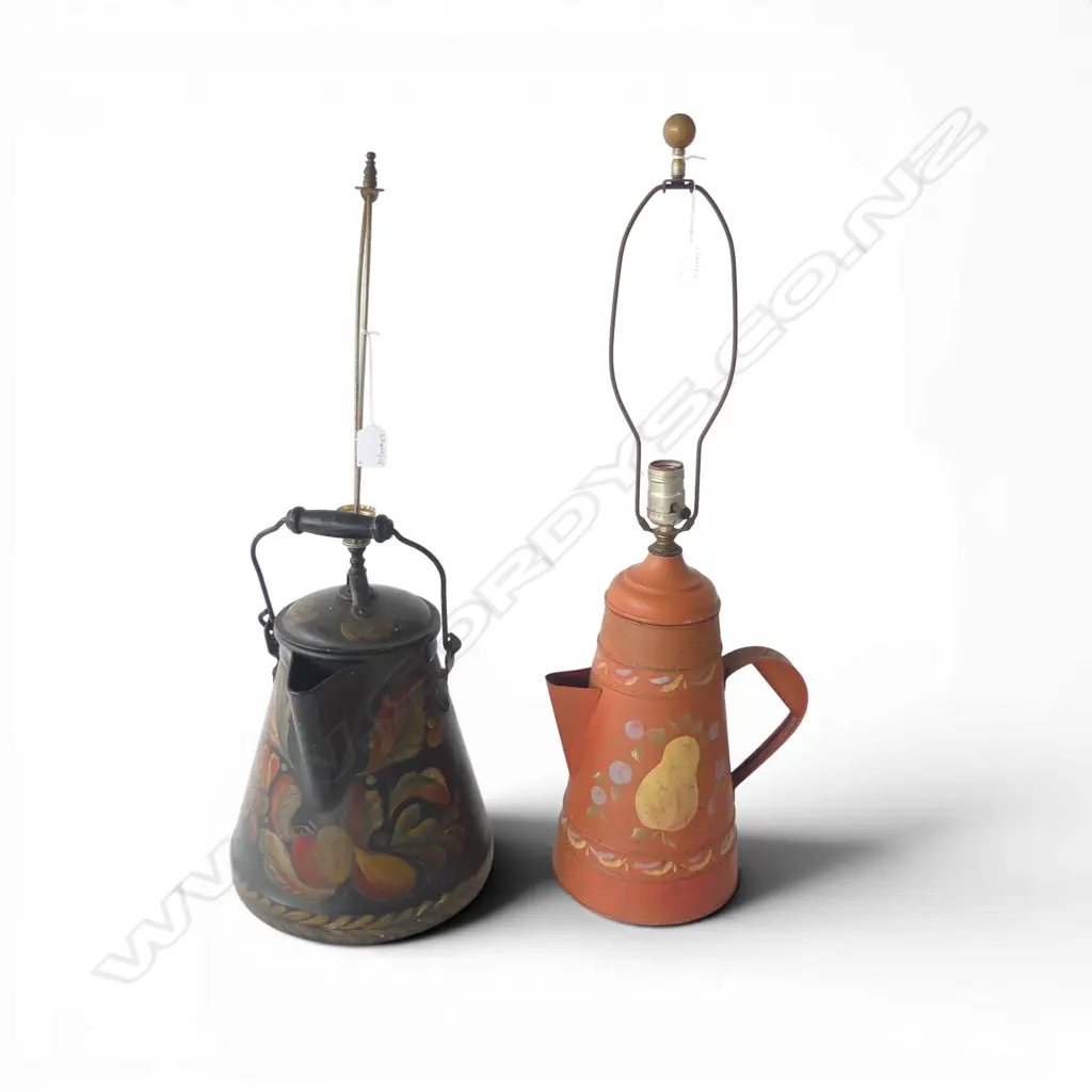 2VINTAGE KETTLE  PAINTED FOLK ART TABLE LAMPS H700 NO SHADES  Image 1++