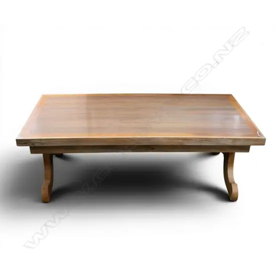 MIXED NZ NATIVE TIMBERS COFFEE TABLE BY NOLAN PAKER EX ESTATE 1160x625x365mm