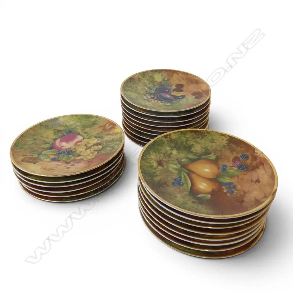 23 LIMOGES PLATES 195mm dia Image 1++