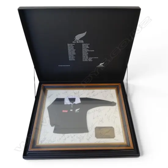 NEW ZEALAND 1994 Ltd Ed. ALL BLACKS FRAMED MINIATURE JERSEY 26/300