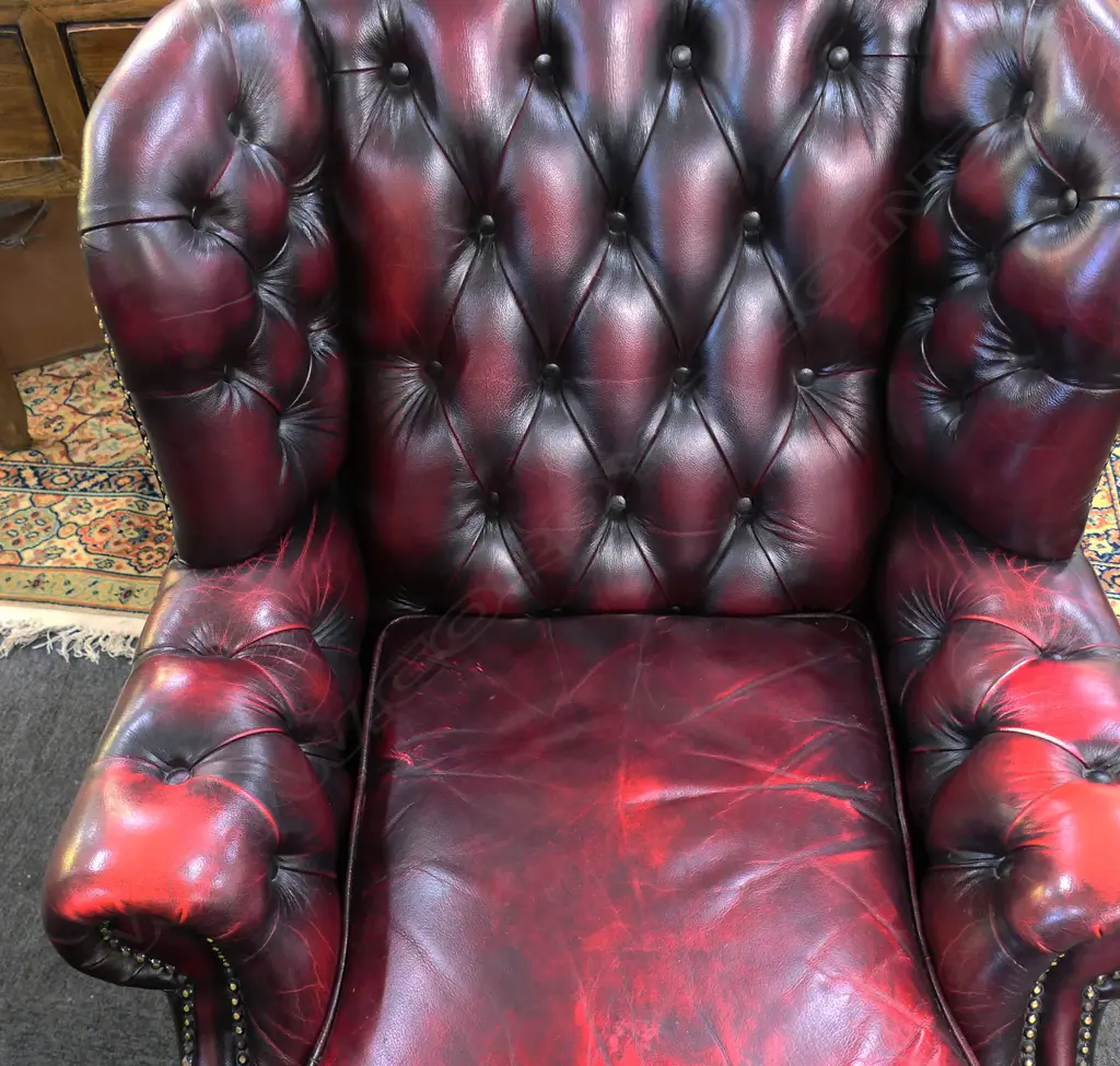 WINGED BUTTON BACK ARM CHAIRS one w. faults H.1000mm Image 1++