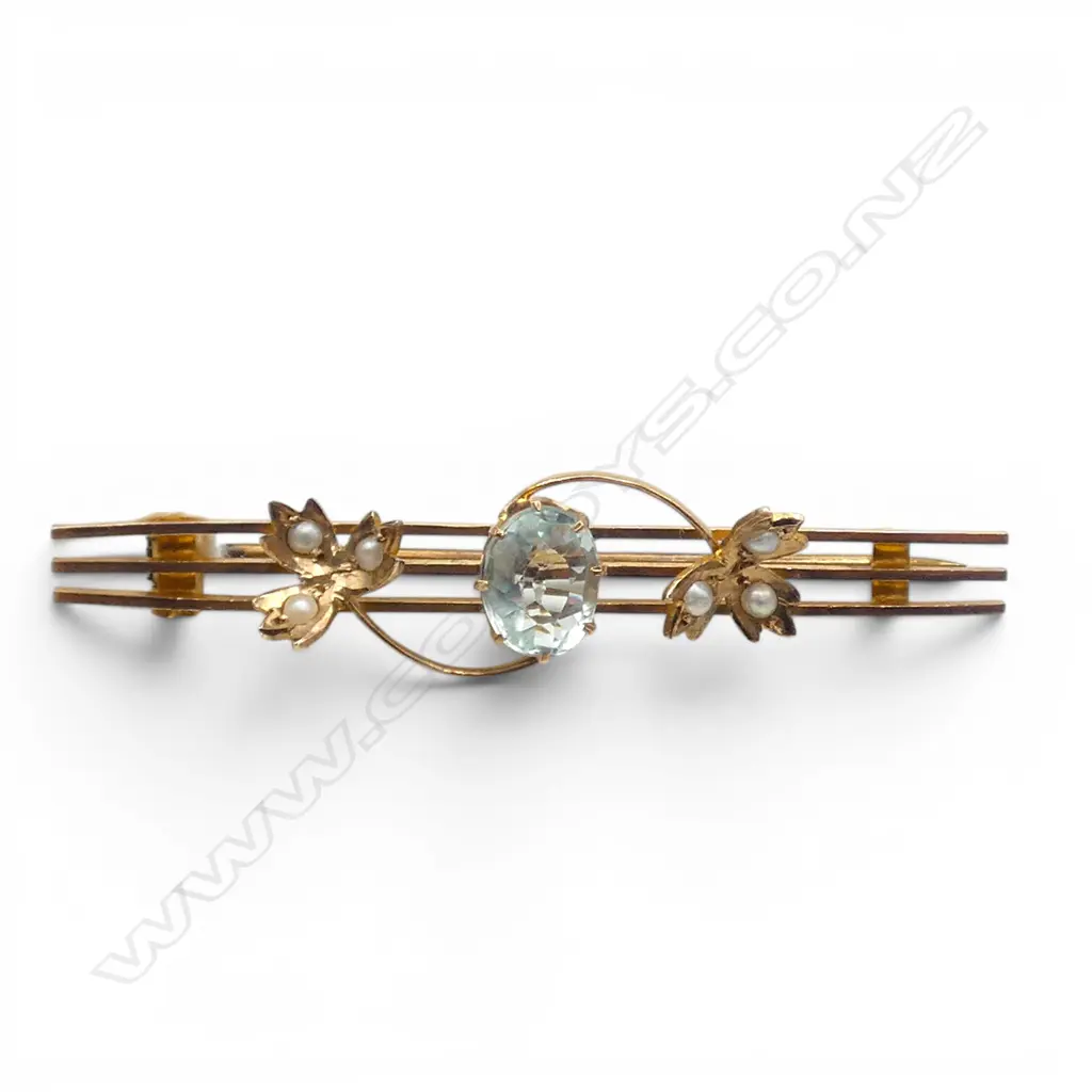 9CT GOLD  LIGHT BLUE STONE & SEED PEARL BAR BROOCH 3GMS Image 1++
