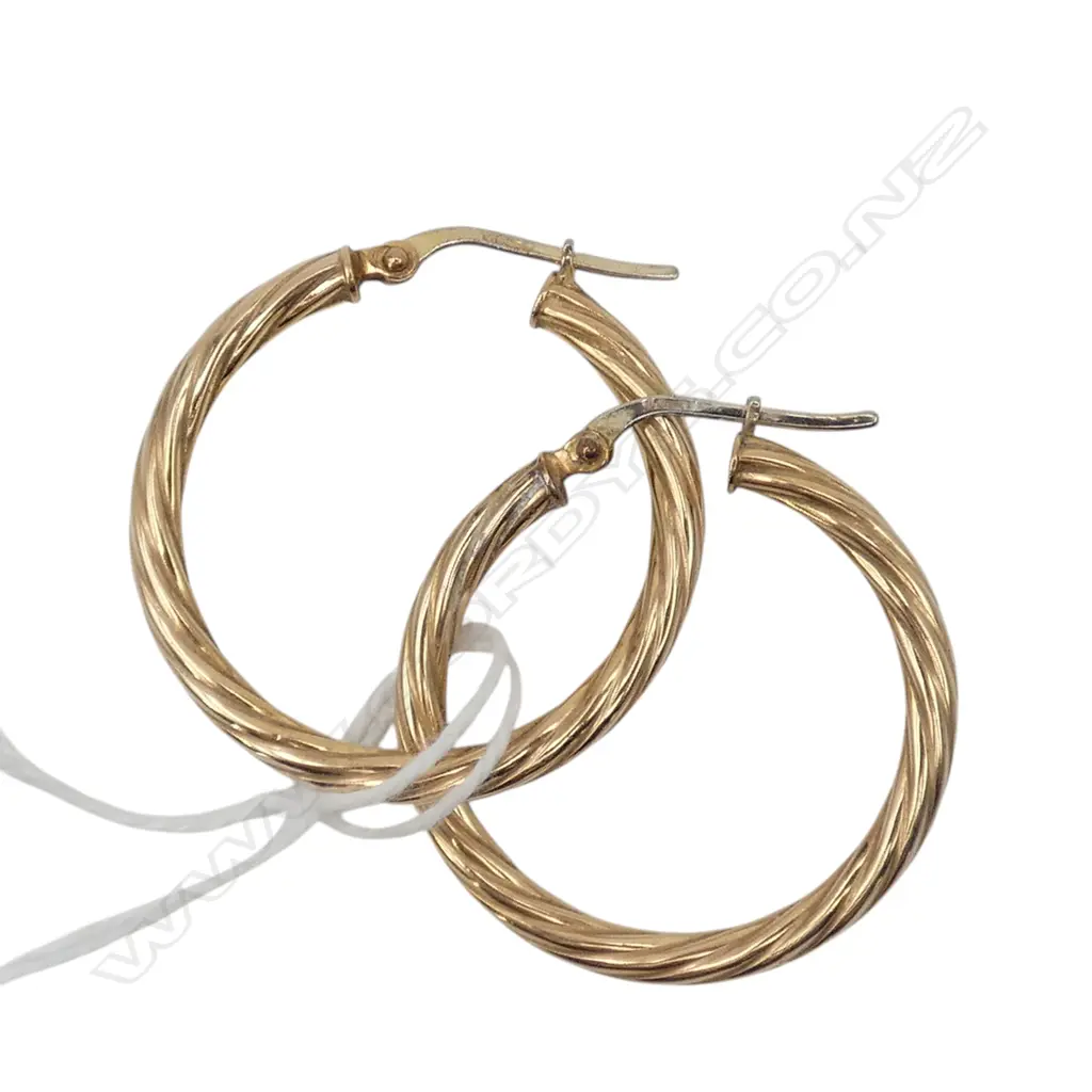 PR 9CT GOLD TWISTED HOOPED EARINGS 2.8GMS Image 1++
