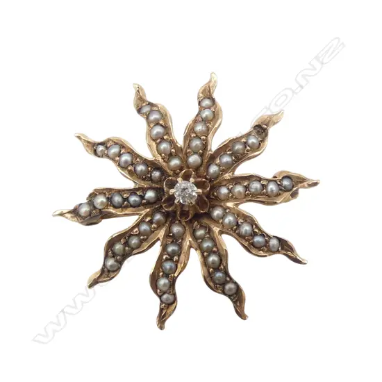 9ct seed pearl and diamond starburst brooch 2.5gms
