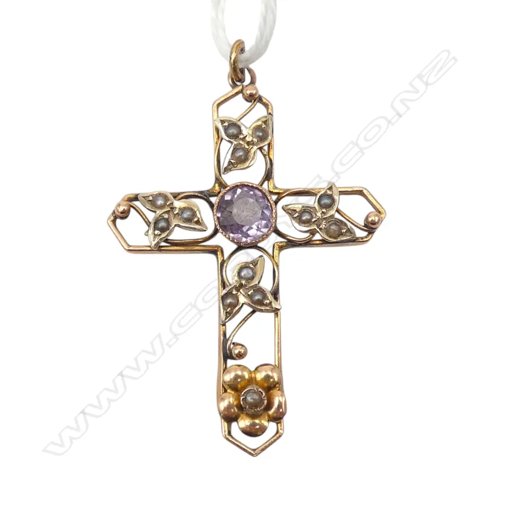 9ct AMETHYST & SEED PEARL PENDANT, 2.43gm Image 1++