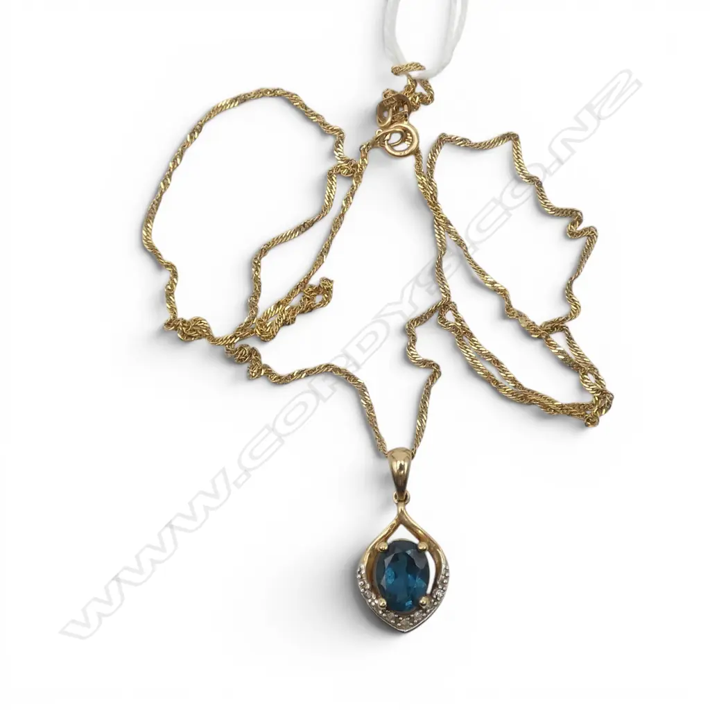 9CT BLUE TOPAZ? & DIAMOND PENDANT NECKLACE, 2.2gms Image 1++