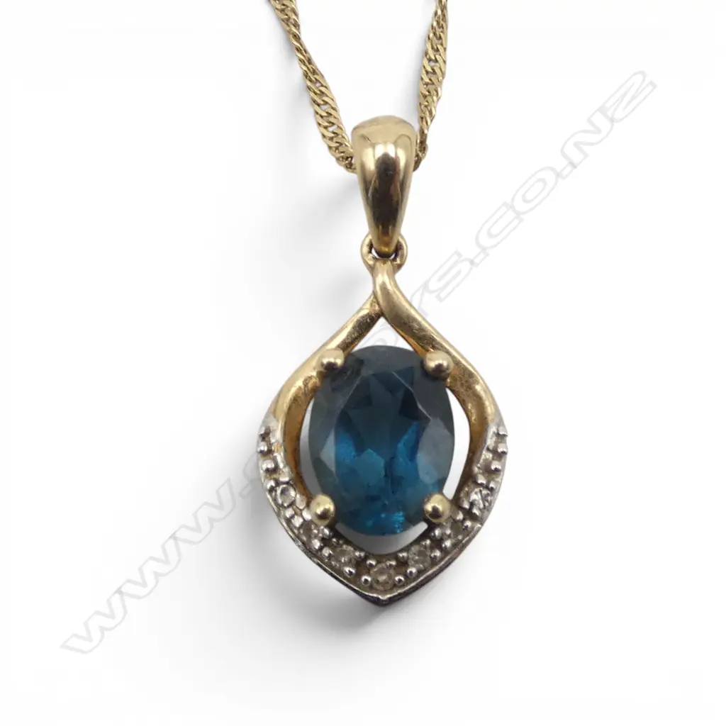9CT BLUE TOPAZ? & DIAMOND PENDANT NECKLACE, 2.2gms Image 1++