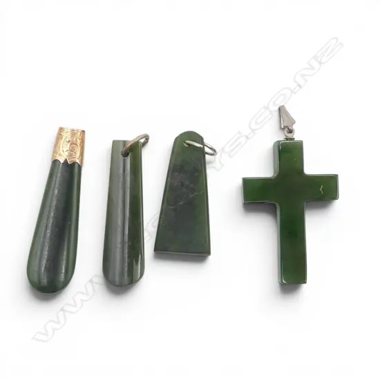4 POUNAMU PENDANTS; 9ct capped pendant has no bail, L.35-40mm