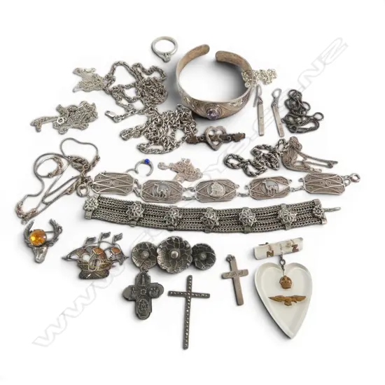 ASST. MAINLY SILVER JEWELLERY: chains + brooches + pendants etc some faults 130+gms