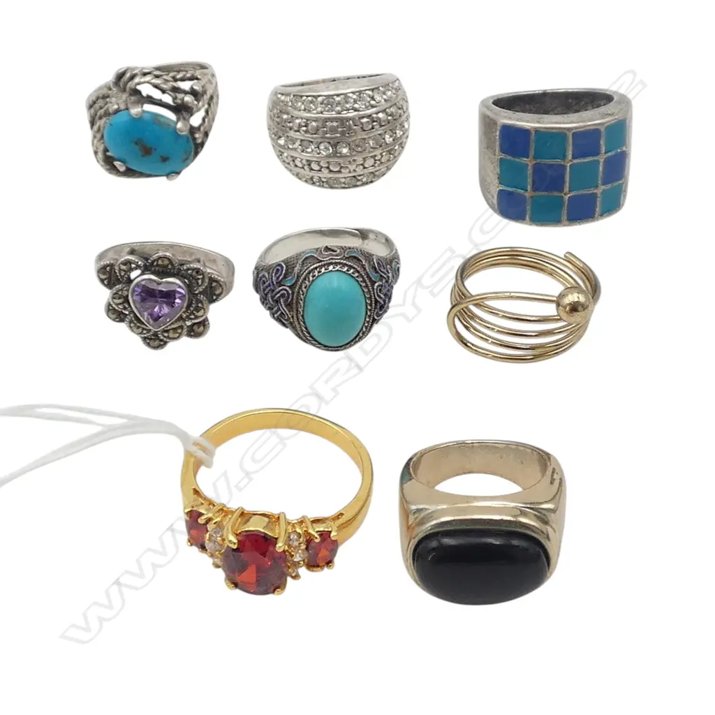 8 COSTUME RINGS Image 1++