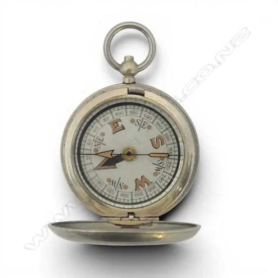 Military Issue WW1 1918 white metal POCKET COMPASS push button release details to lid