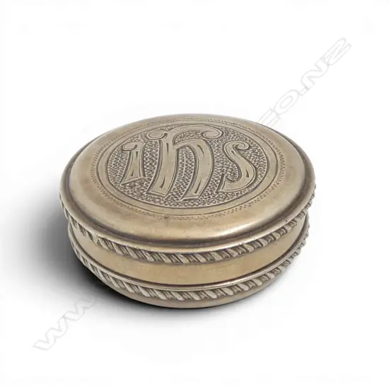 DUBLIN 1955 SILVER PYX 'IHS' to lid 41gms used by Catholic clergy and ministers to carry the Eucharist (Holy Communion)