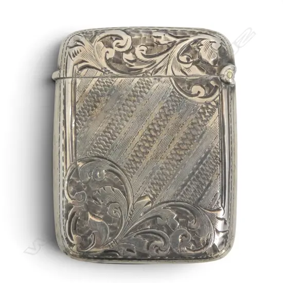 Birmingham 1902 LARGE SILVER ENGRAVED VESTA 30gms