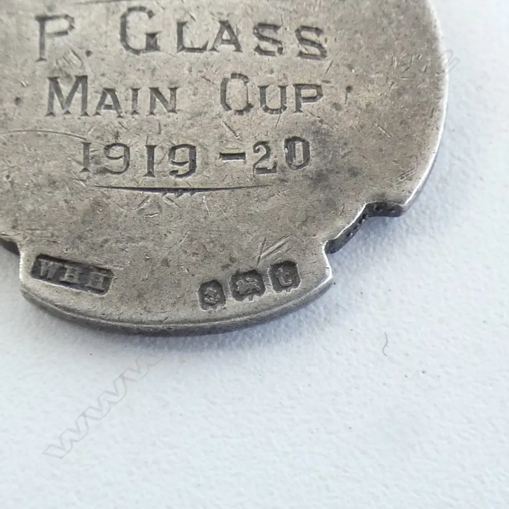 BAG OF S/SILVER SPORTS MEDALS CLIPS PINS ETC 43.6GMS  Image 1++