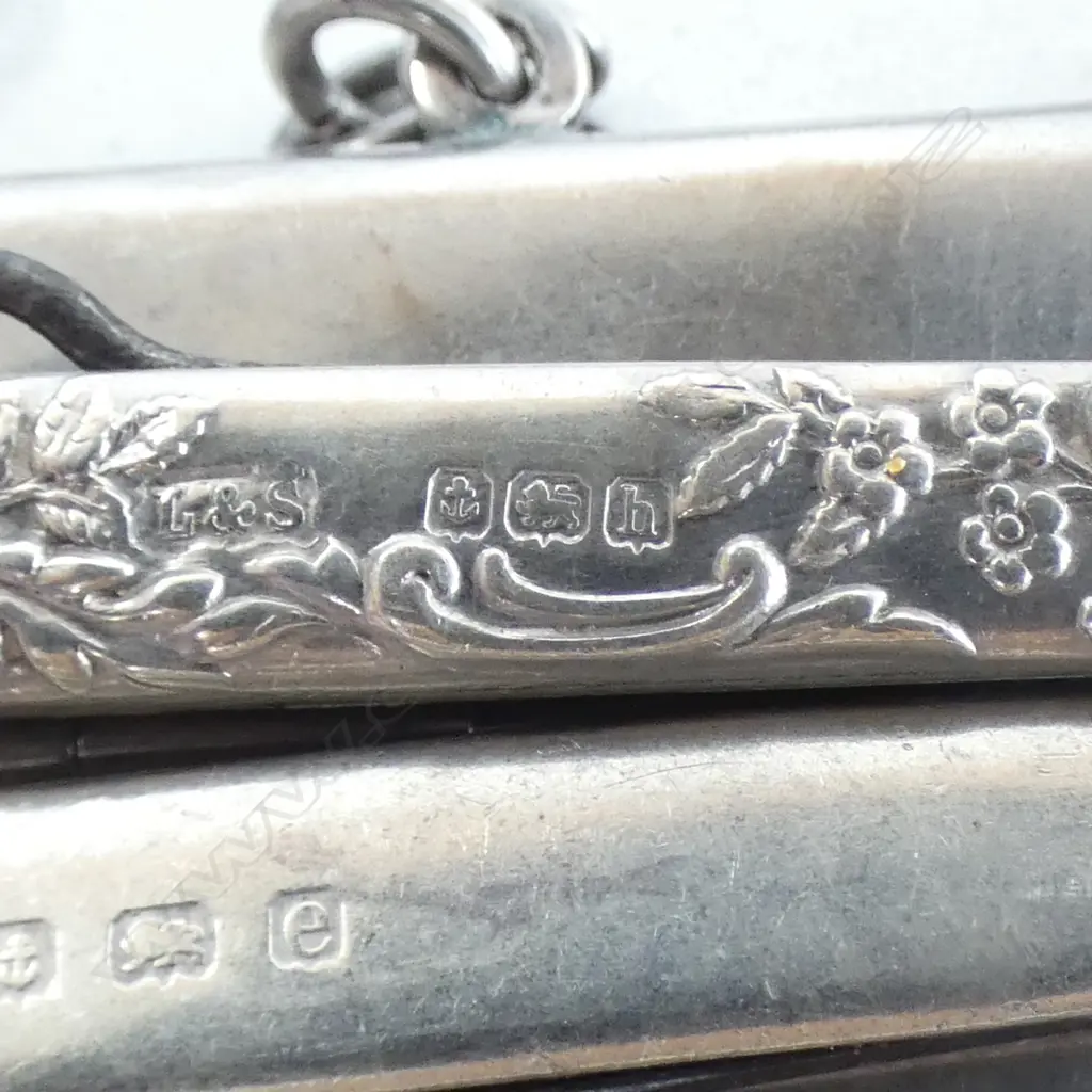 SILVER TONE CHATELAINE w. 5 STG SILVER ATTACHMENTS (1 LOOSE) L.285mm Image 1++