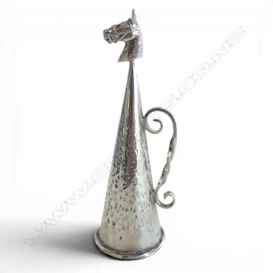 S/SILVER HORSE HEAD CANDLE SNUFFER LONDON 1972 MAKER SYD TURNER 38.2GMS