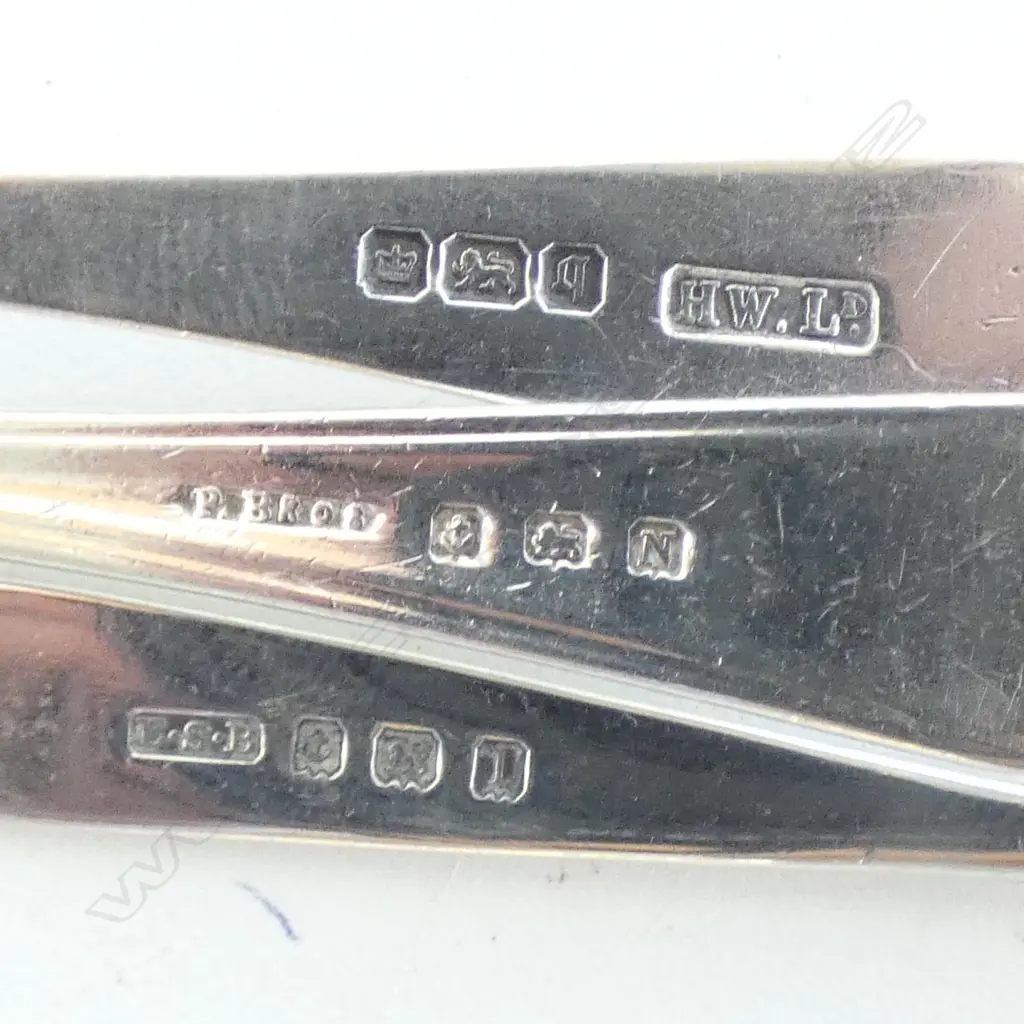 S/SILVER BUTTER KNIFE SPOON & 2 FORKS  43.5GMS Image 1++