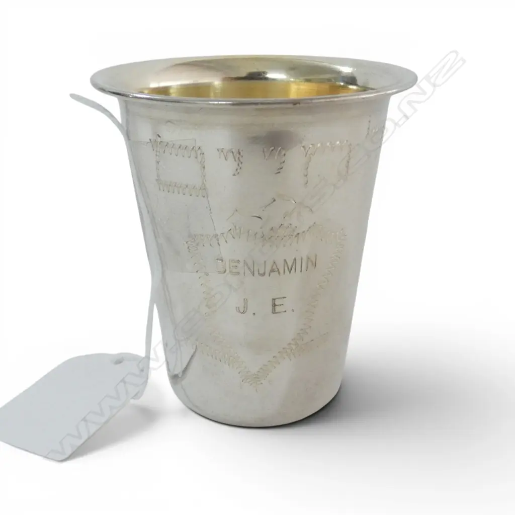 800 SILVER CUP, H.70mm 28gms Image 1++