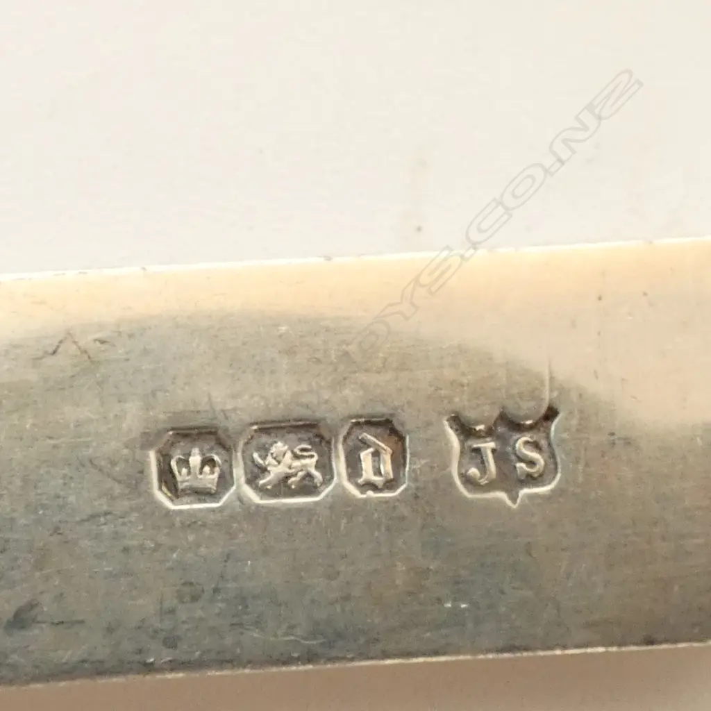 COLLECTION VICTORIAN & EARLY 20thC SILVER BLADED FISH UTENSILD MOP HANDLES 650+GMS TOTAL Image 1++