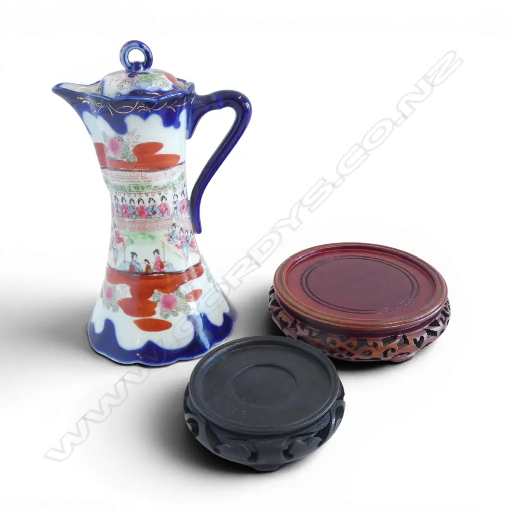 ANTIQUE JAPANESE PORCELAIN CHOCOLATE POT, H.240mm & 2 ORIENTAL WOODEN STANDS Image 1++