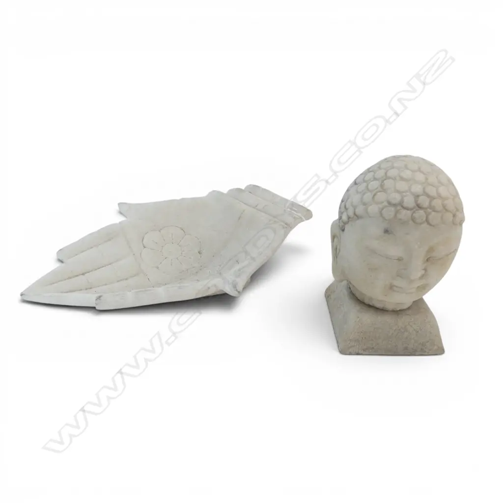 MARBLE BUDDHA HEAD H120MM & MARBLE OFFERING BOWL SHAPED AS PAIR OF HANDS L220MM Image 1++