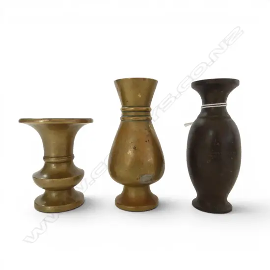 3 ORIENTAL BRONZE VASES H.110mm