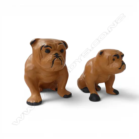 2 VINTAGE CHINA BULLDOGS H170&140MM
