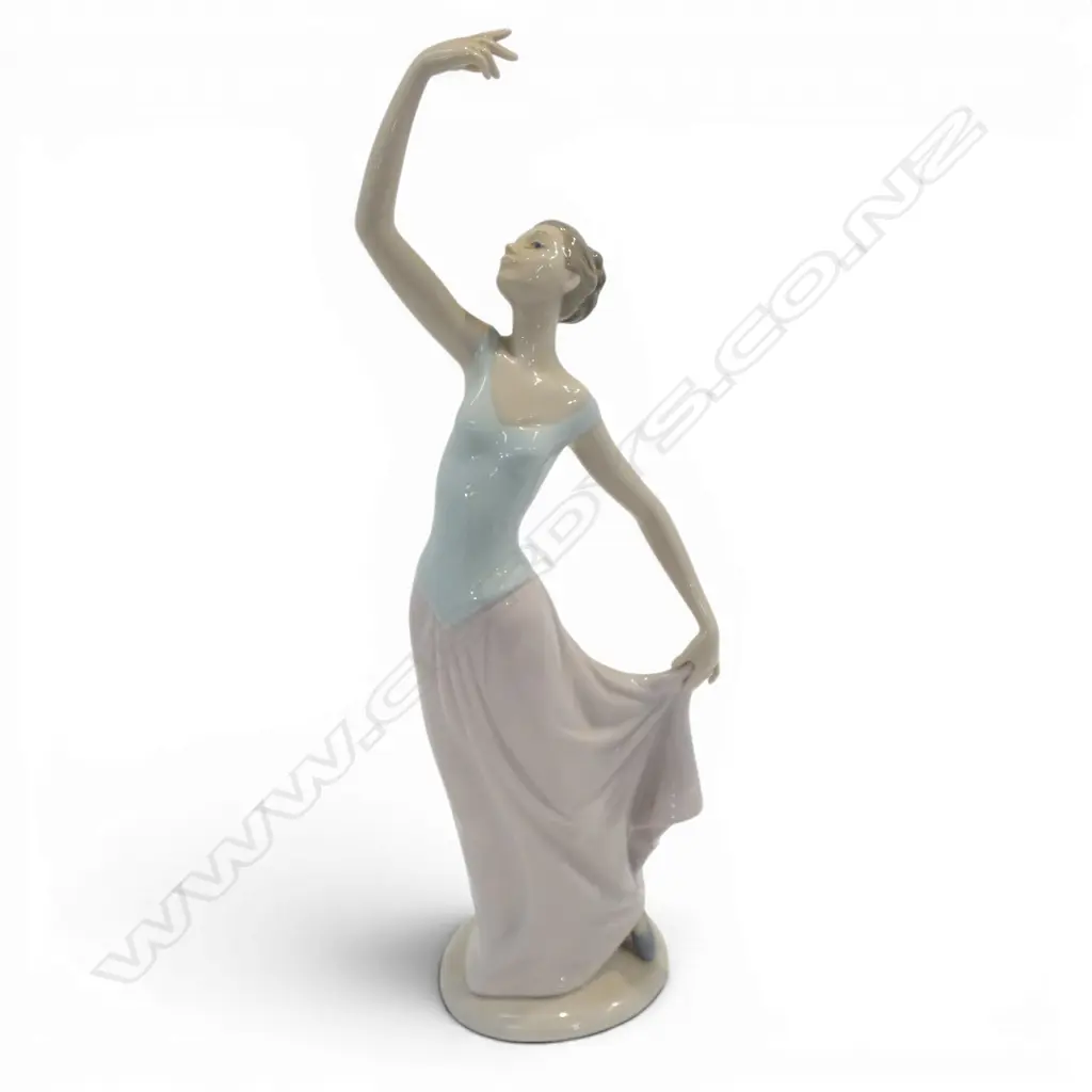 NAO CHINA FIGURINE DANCING GIRL H350MM Image 1++
