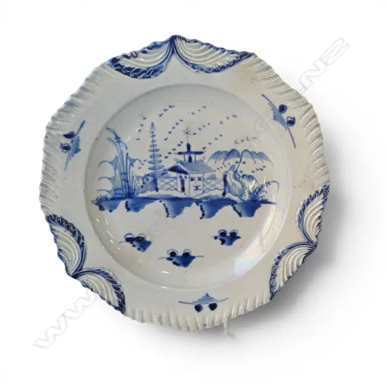 ANTIQUE DELFT PLATE 255mm dia