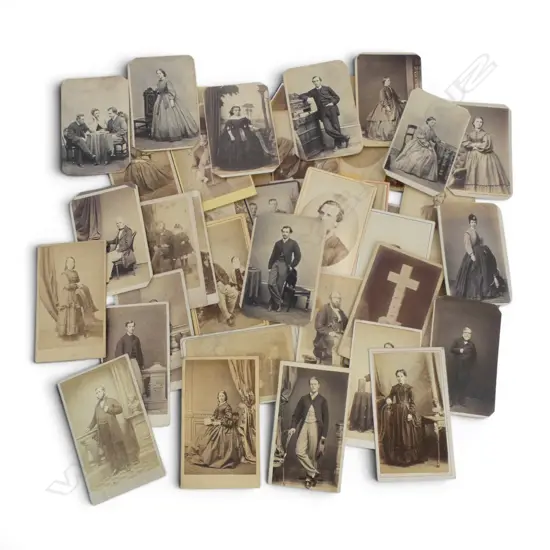 A GROUP OF CARTE DE VISITE PHOTOGRAPHS - NZ AND INTERNATIONAL PHOTOGRAPHERS, INCL QUEEN VICTORIA IMAGE