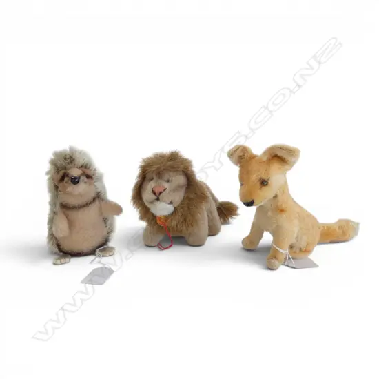 3 SMALL STEIFF SOFT TOYS HEDGEHOG DOG & LION WITH FLAG  H120MM