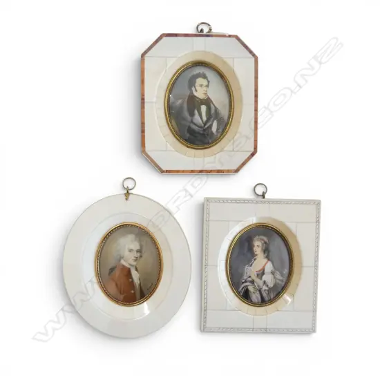 3 SIGNED MINITURE PAINTINGS VINTAGE IVORY FRAMES H150MM