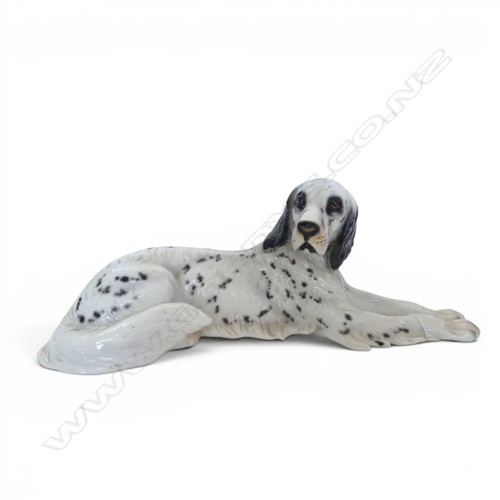 ITALIAN RONZANI PORCLAIN RECLINING DOG L450MM Image 1++