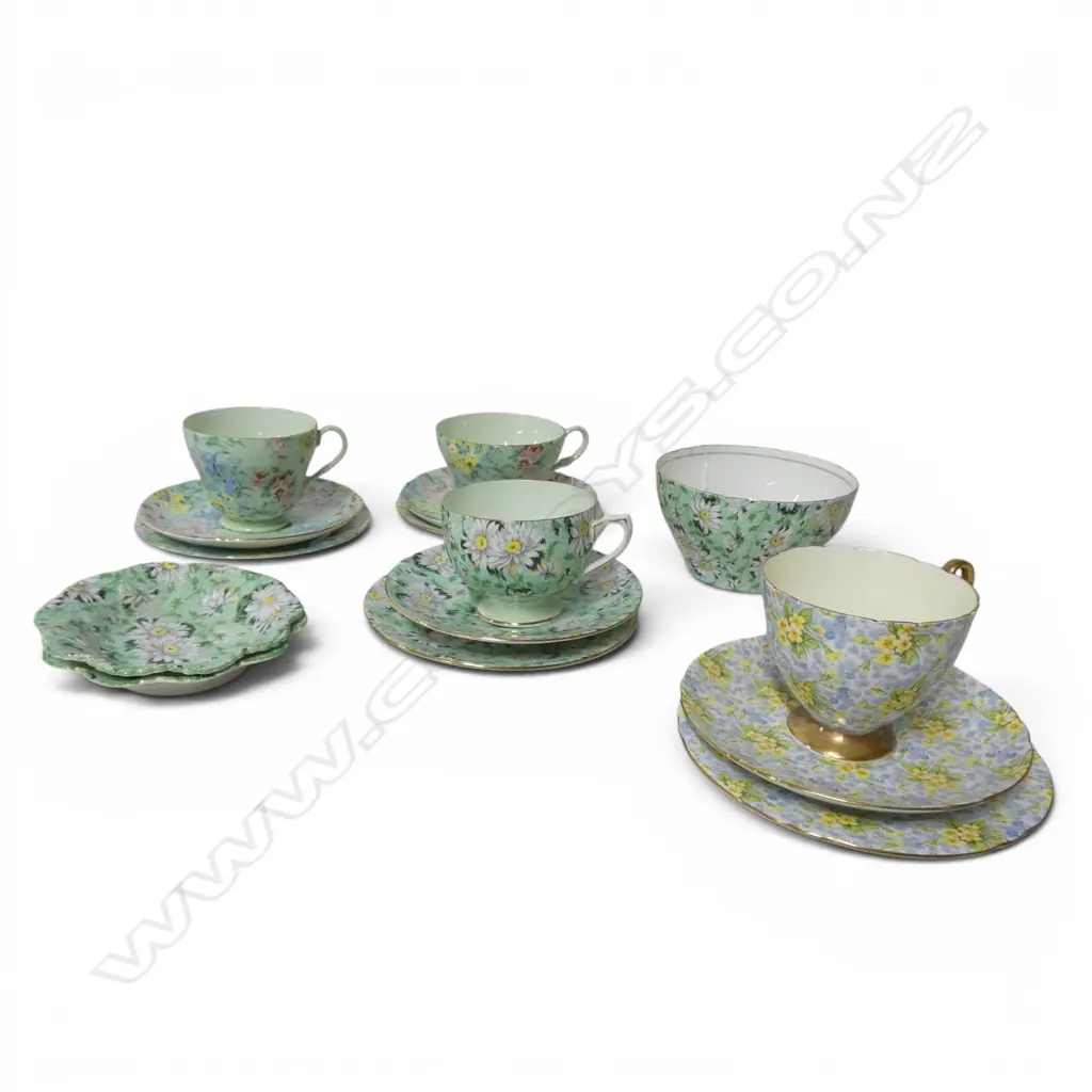 4 SHELLEY CHINA CSPS SUGAR BOWL & 2 DISHES AOF MIXED PATS Image 1++