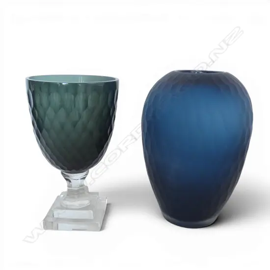FACETED BLUE GLASS VASE H250MM & LARGE FACETED GLASS GOBLET H230MM