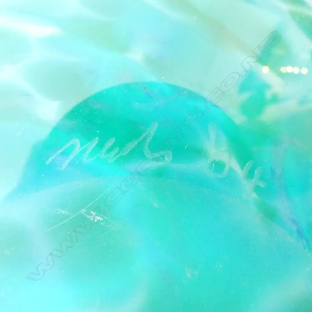 GARRY NASH BLUE ART GLASS BOWL, SIGNED & DATED '04 H.80mm, 260mm dia Image 1++