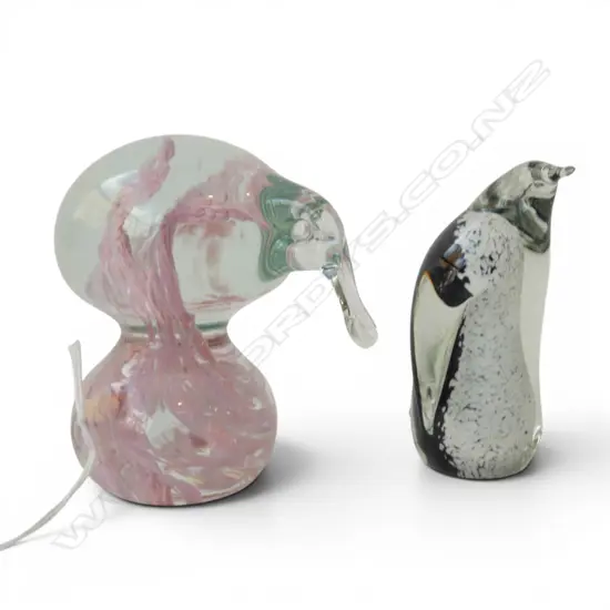 HOKITIKA ART GLASS KIWI + PENGUIN