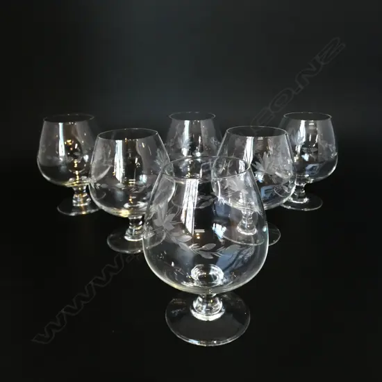 6 BRANDY BALLOONS