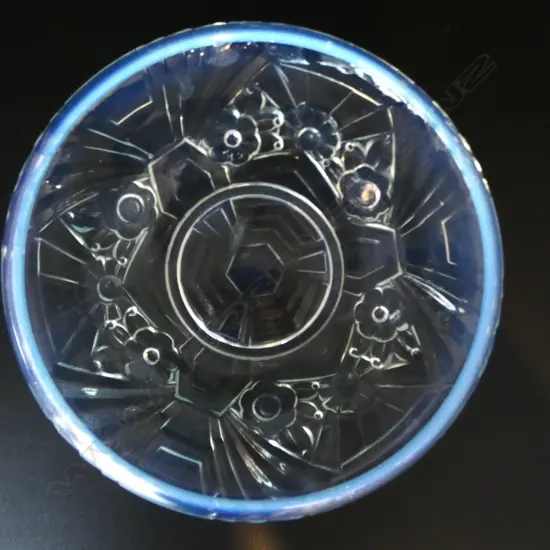 JOBLING OPALESCENT ART DECO BOWL SIGNED ‘JOBLING’S OPALIQUE’ RDNO., D.220MM