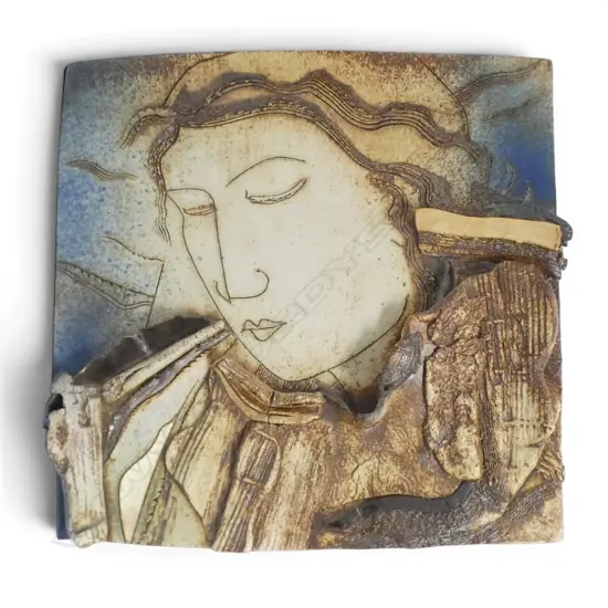 IAN  DRURY (NZ) CERAMIC HANGING ART PIECE, Dia.330mm