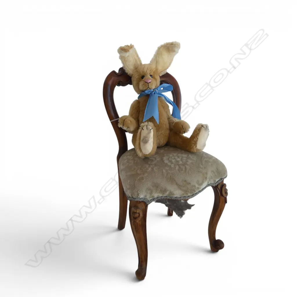 VINTAGE DOLL SIZED BALLOON BACK CHAIR H460MM & MILL CREEK ARTICULATED BUNNY RABBIT  H300MM Image 1++