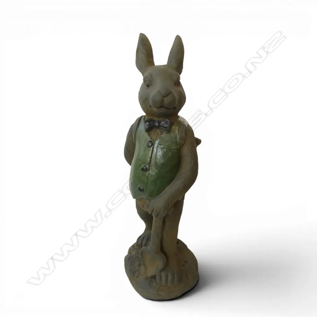 Green jacket Rabbit, H.660mm Image 1++