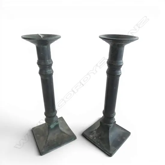 PR BRONZE CANDLE HOLDERS H255MM +/-