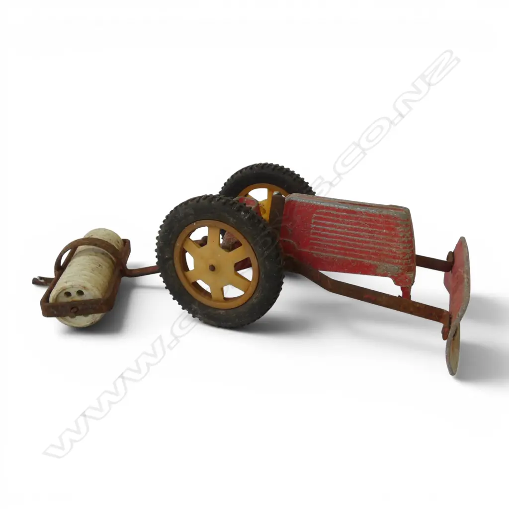 VINTAGE TRACTOR + ROLLER L.385mm Image 1++