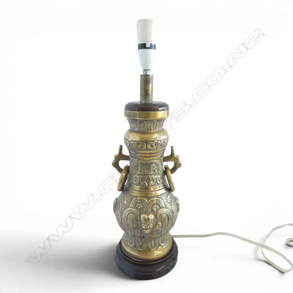 VINTAGE BRASS LAMPBASE w ORIENTAL MOTIFS, H.370mm Image 1++