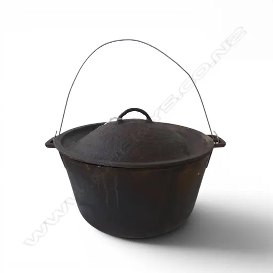 CAST IRON CAMP OVEN H.200mm, 320mm dia