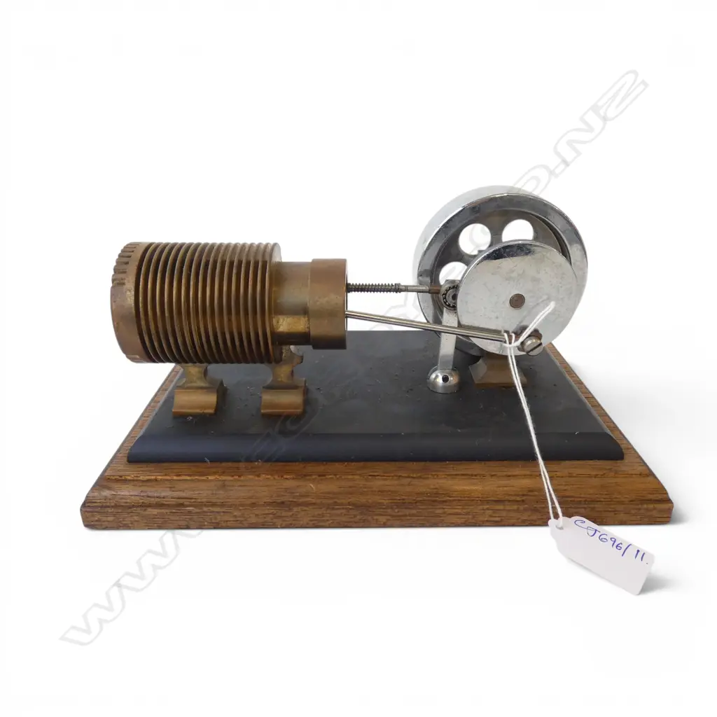 ENGINE / PISTON MODEL W.230mm Image 1++